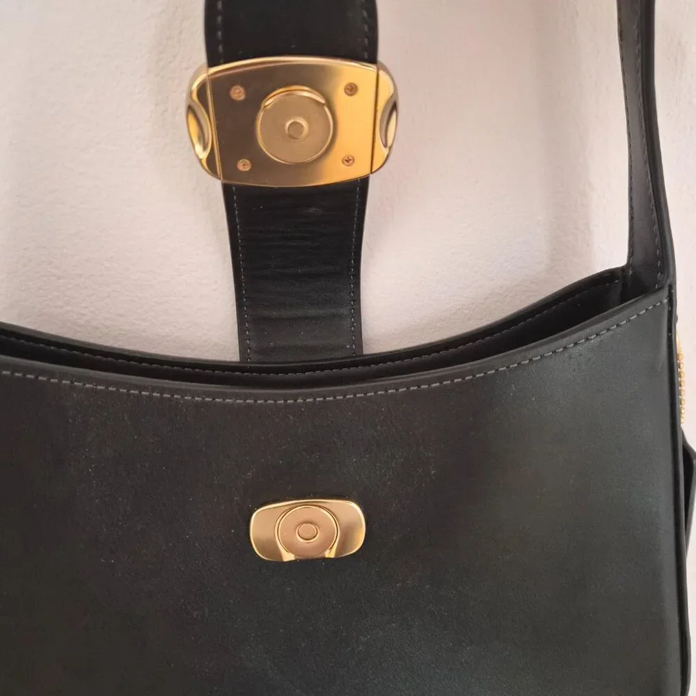 Coach Eliza Shoulder Bag - Picture 3 of 9